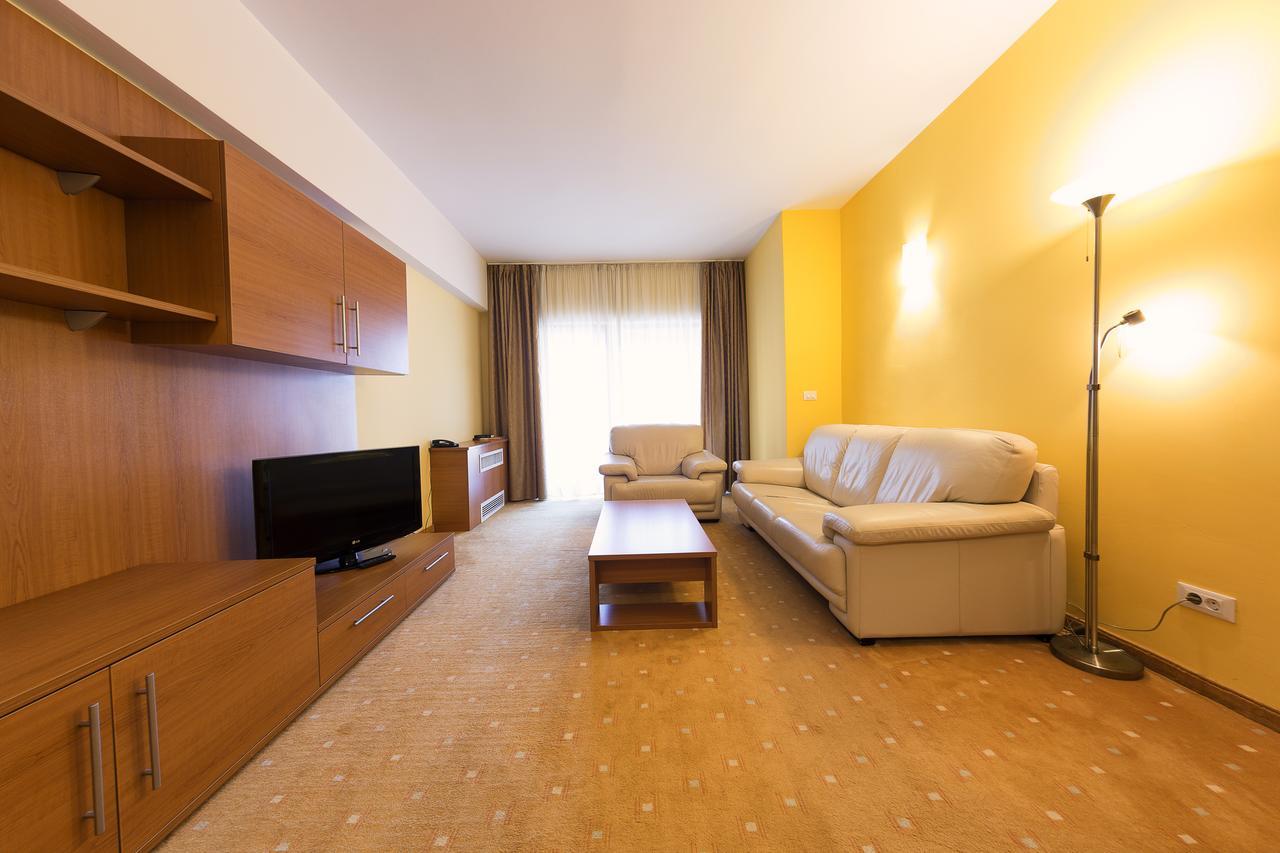 Hotel Parc Alba Iulia Esterno foto